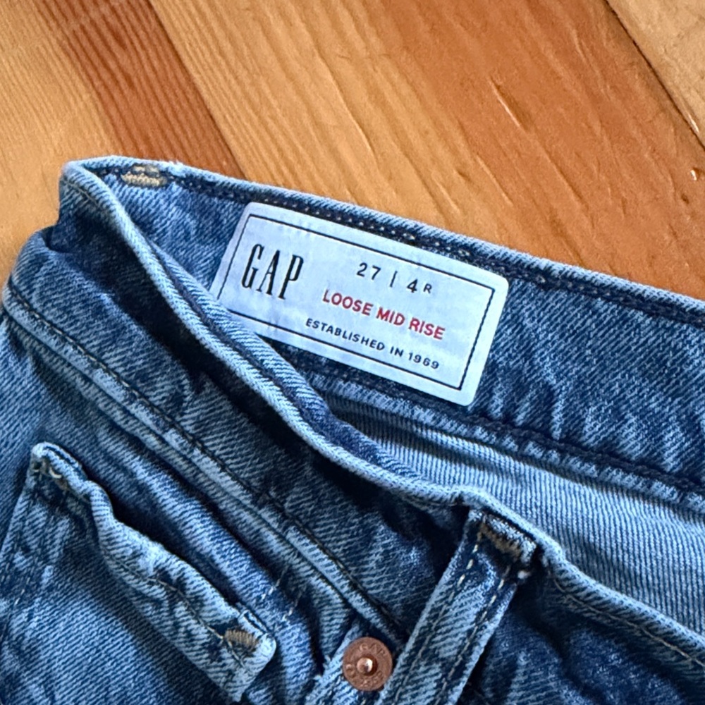 Gap‎ Loose Mid Rise Jeans 4/27 - Picture 3 of 6